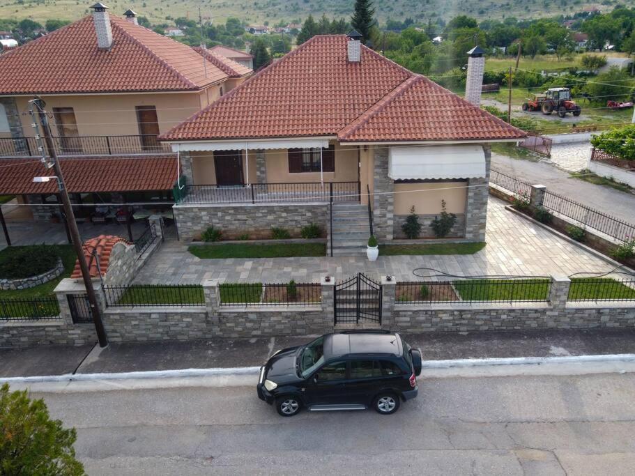 Βίλα Για Όλες Τις Εποχές Του Χρόνου Kozani Exteriér fotografie